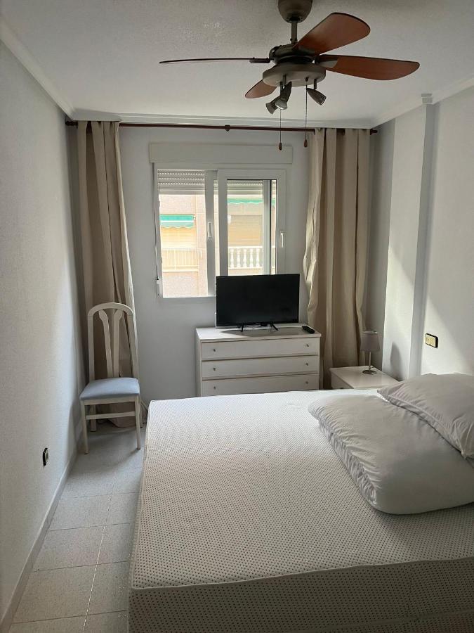 Playa Naufragos 150 Meters Centrum Swimming Pool Piscina Apartment Torrevieja